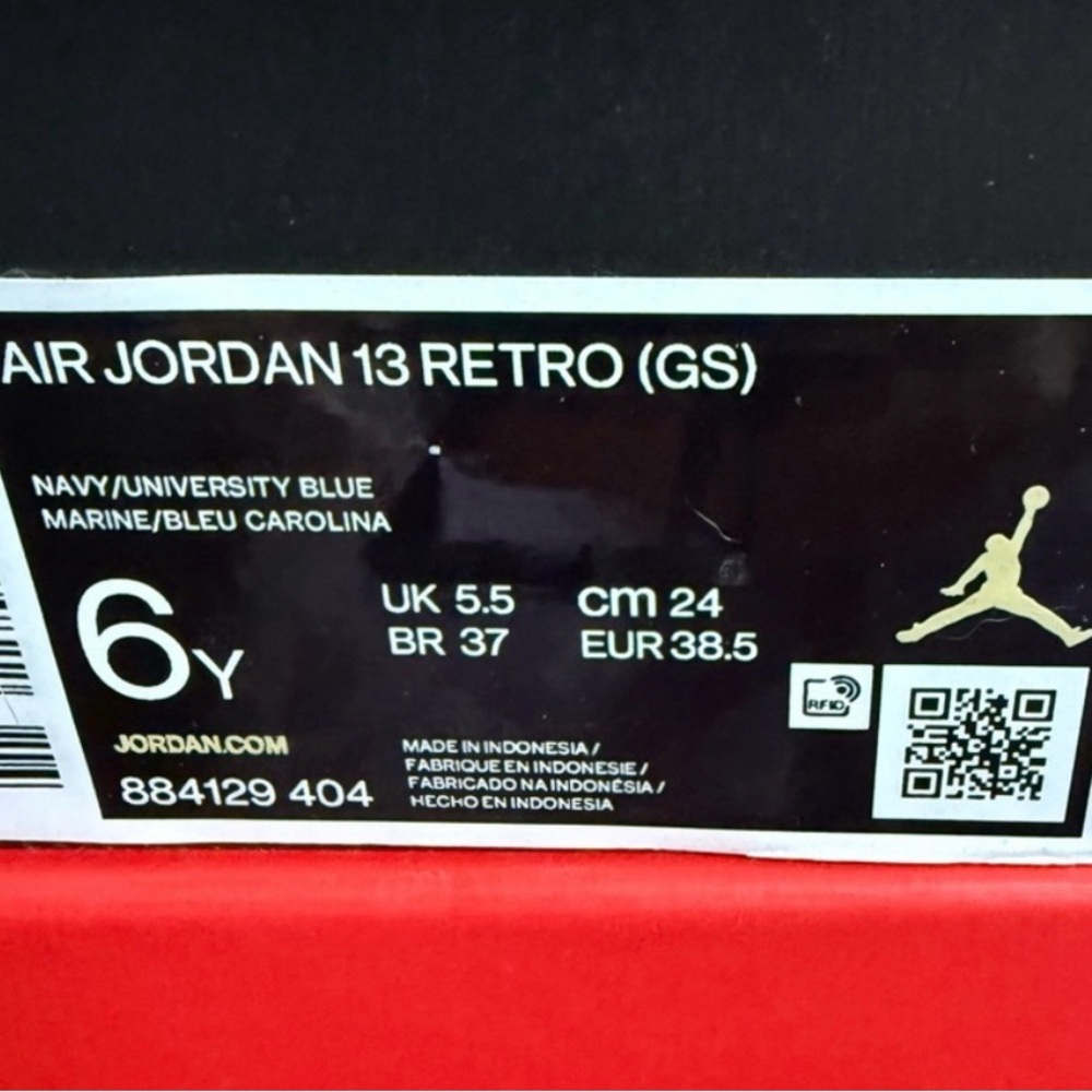 Jordan 13 Retro Navy and University Blue - Picture 10 of 10